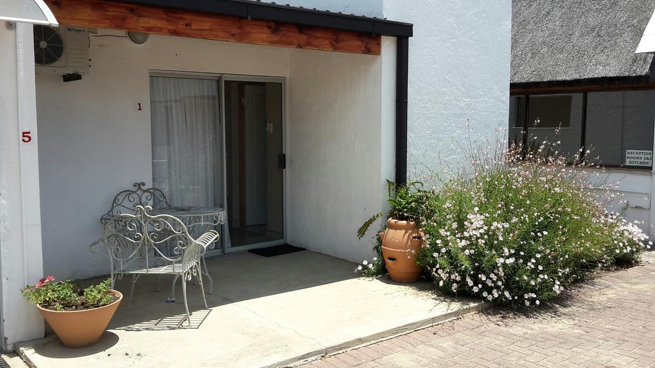 Bettie'S Luxury Lodge Kroonstad Bilik gambar