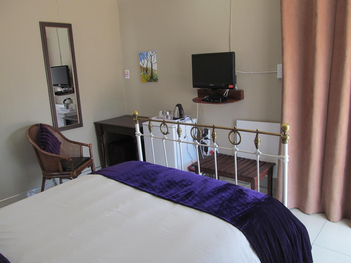 Bettie'S Luxury Lodge Kroonstad Bilik gambar